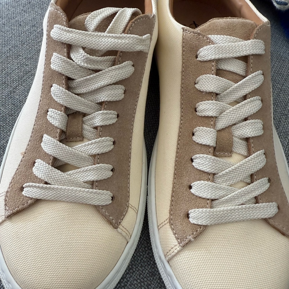 Saks Fifth Avenue Cream and Tan Athletic Shoes